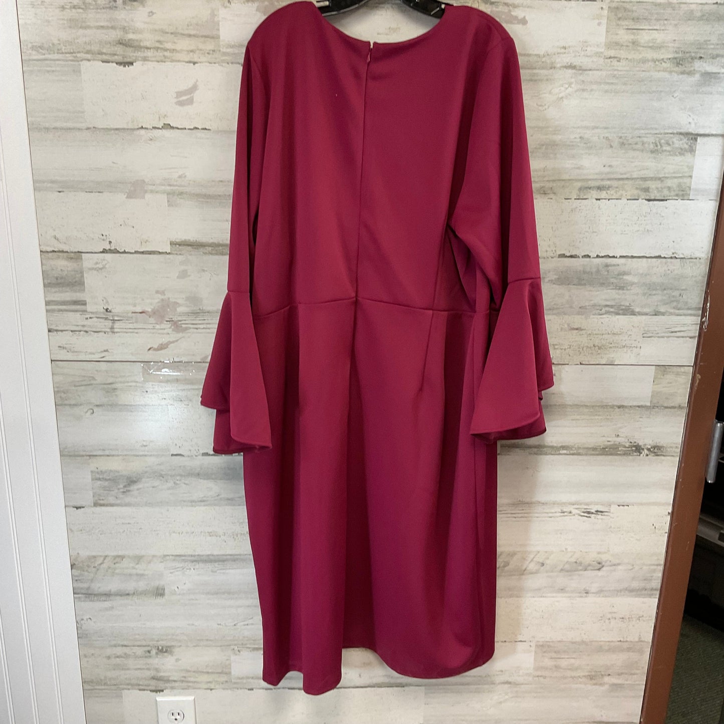 Dress Casual Midi By Eloquii In Maroon, Size: 4x