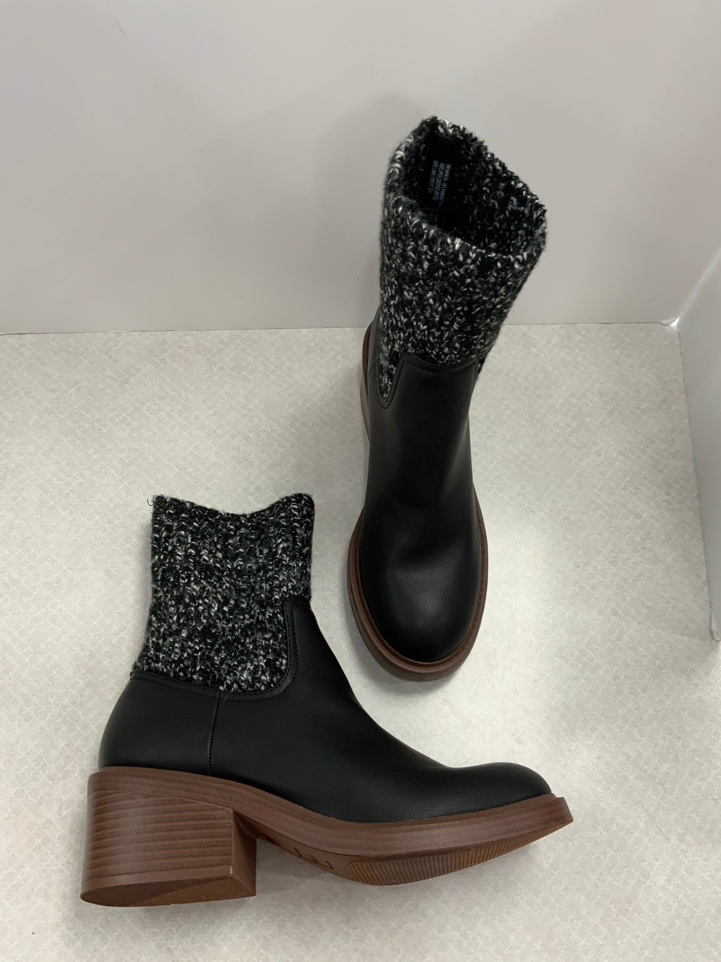 Boots Ankle Flats By Portland In Black, Size: 11