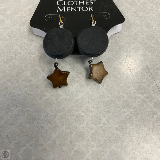 Earrings Dangle/drop By Clothes Mentor