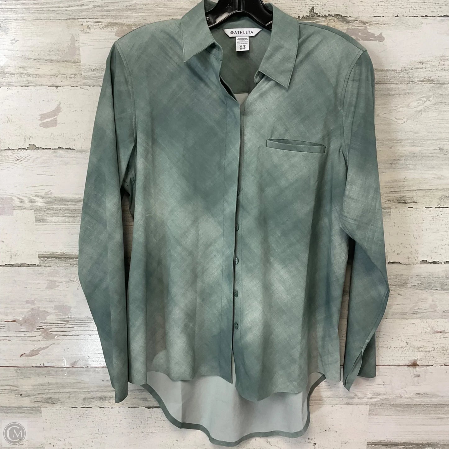 Athletic Top Long Sleeve Collar By Athleta In Green, Size: Xs