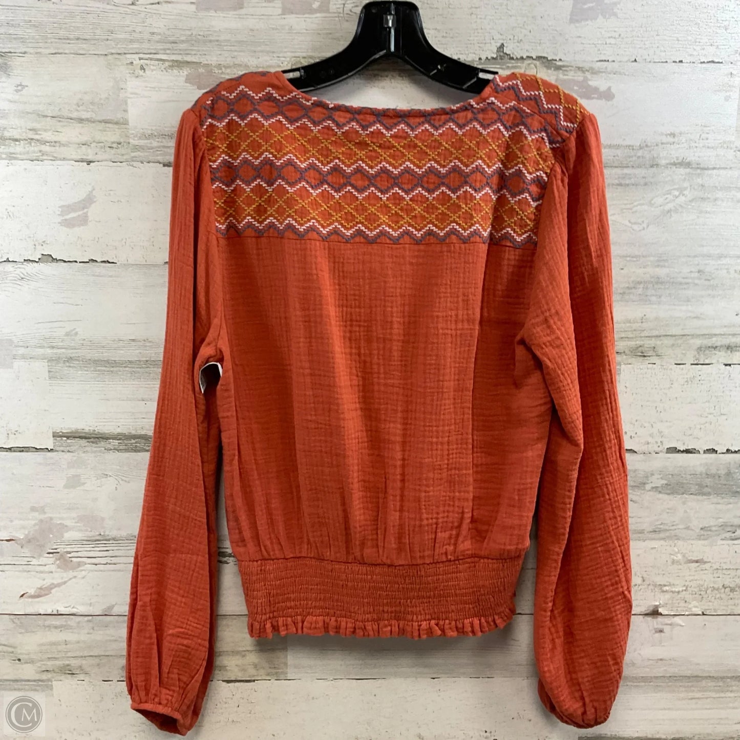 Top Long Sleeve By Hem & Thread In Brown, Size: M