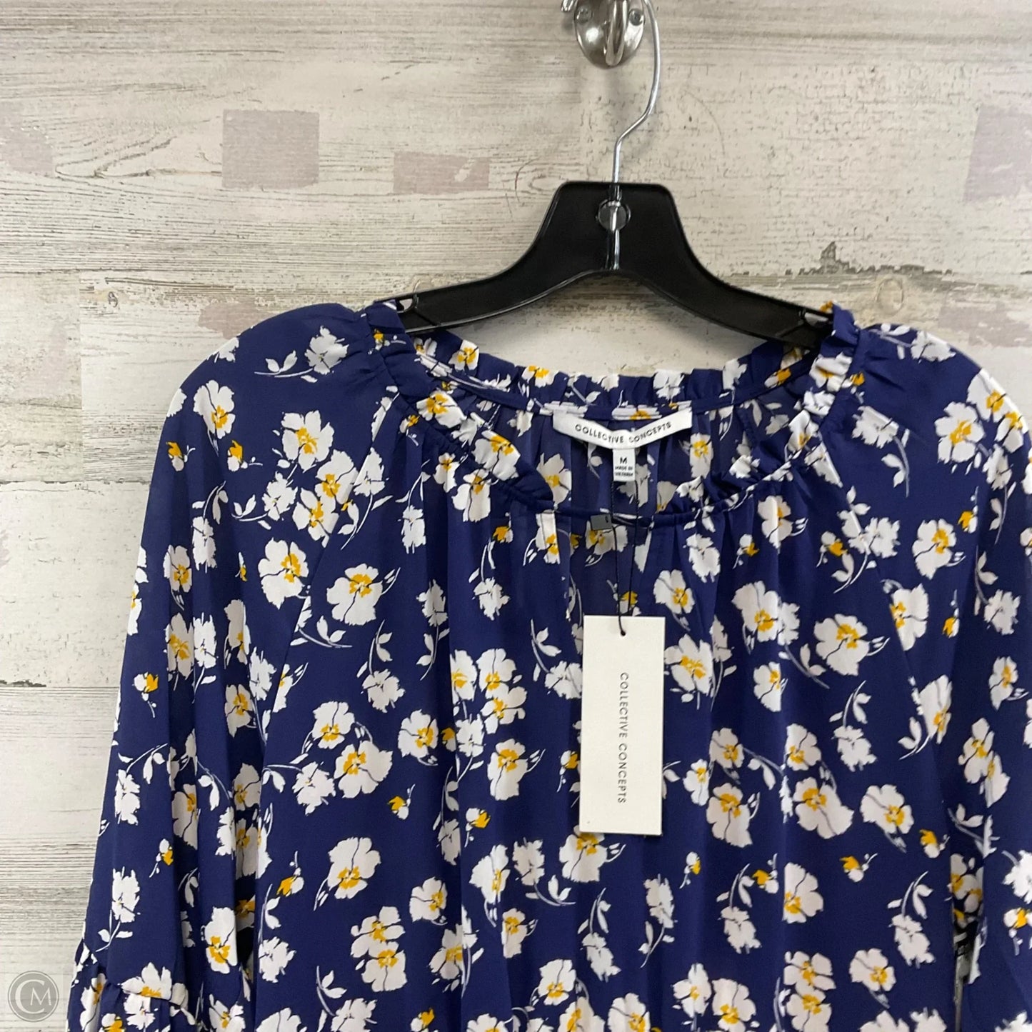 Dress Casual Short By Collective Concepts In Blue, Size: M