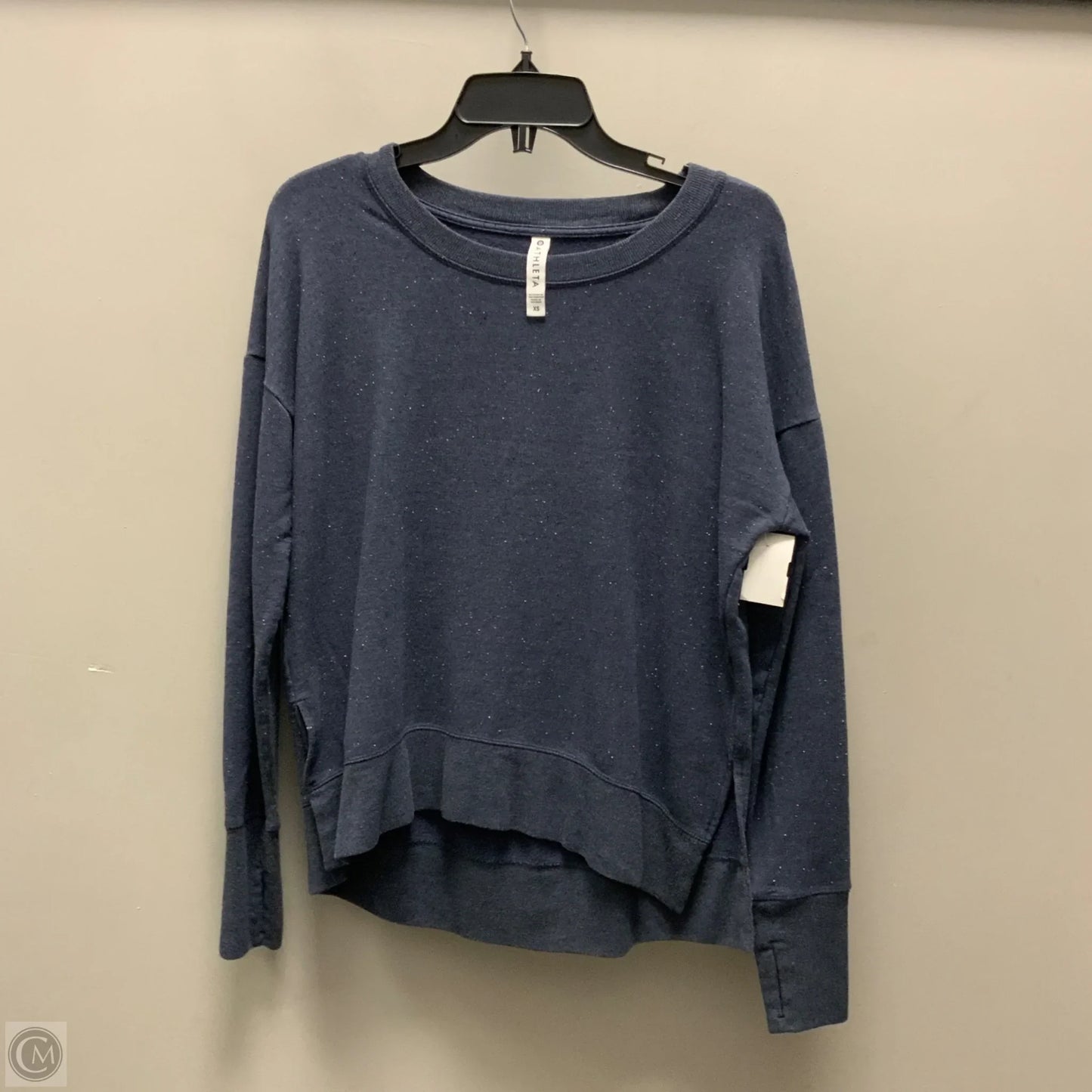 Athletic Top Long Sleeve Crewneck By Athleta In Blue, Size: Xs