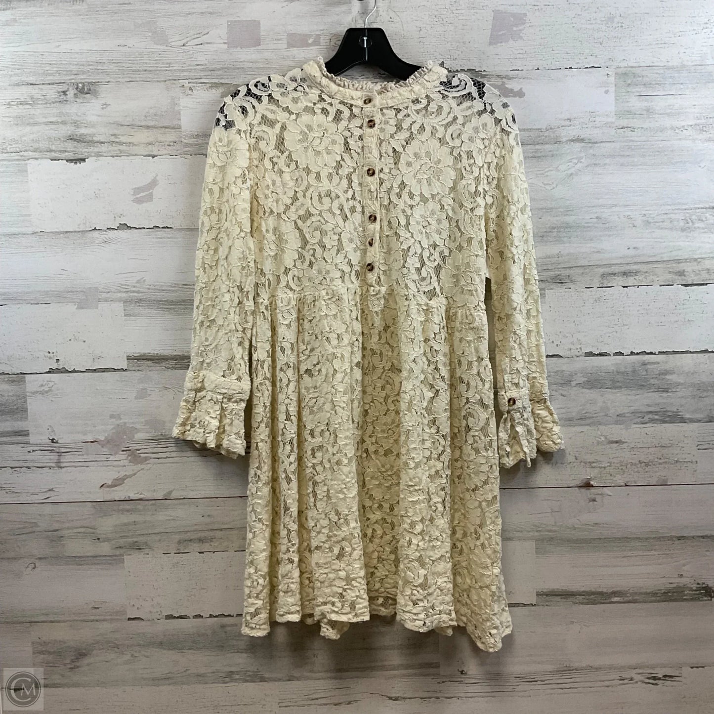 Dress Casual Short By Sundance In Cream, Size: Mp