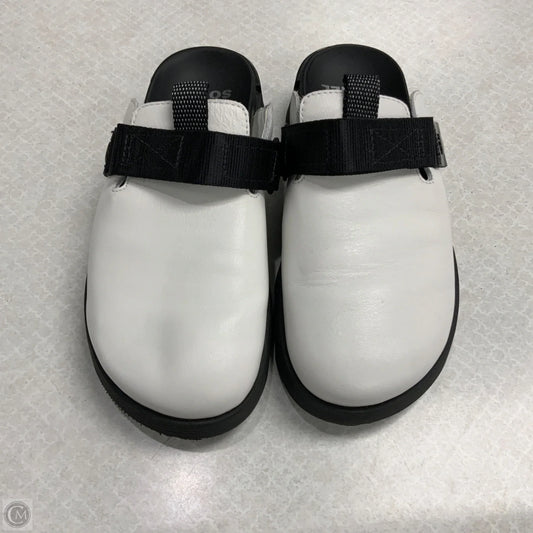Shoes Flats By Sorel In White, Size: 7