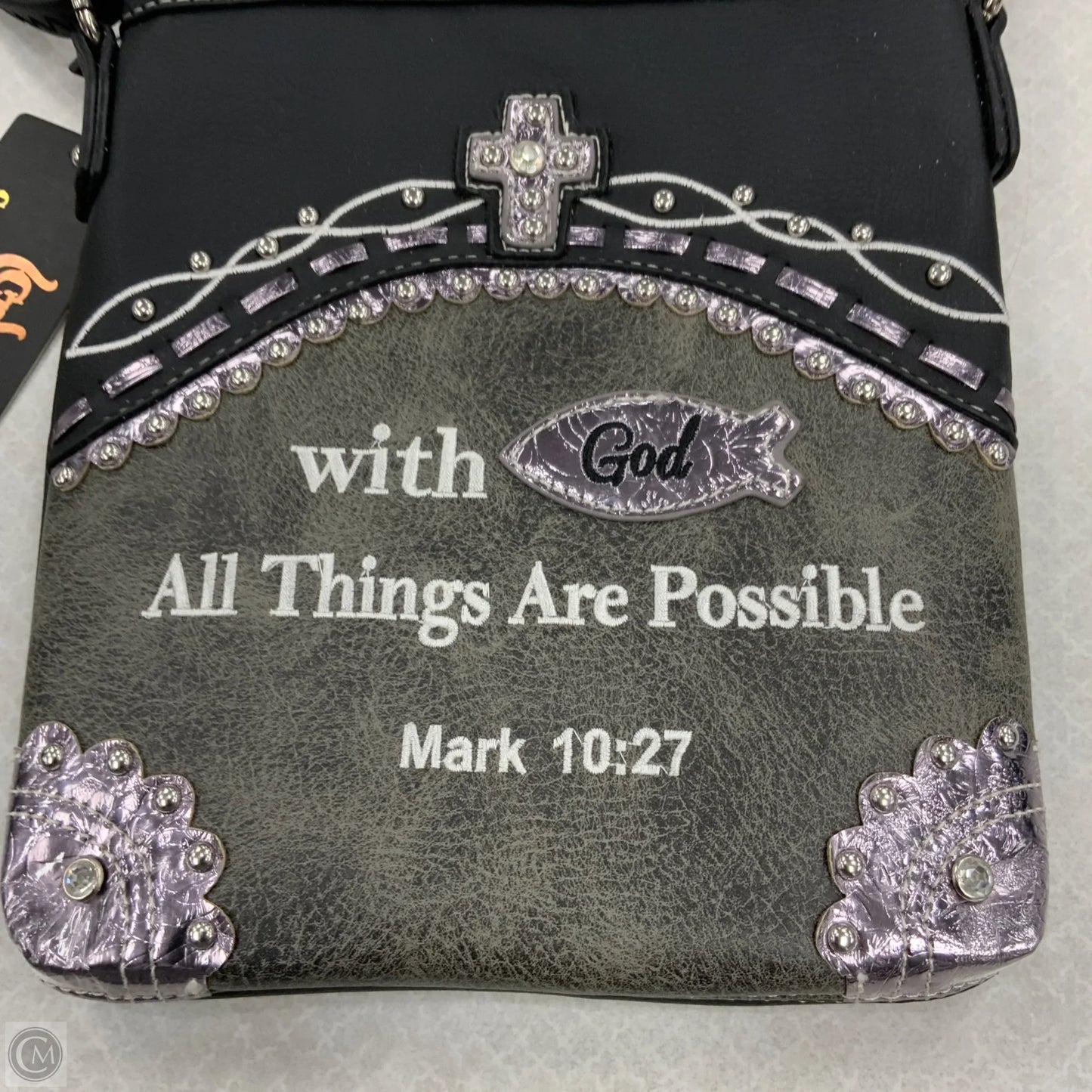 Crossbody By Clothes Mentor, Size: Medium