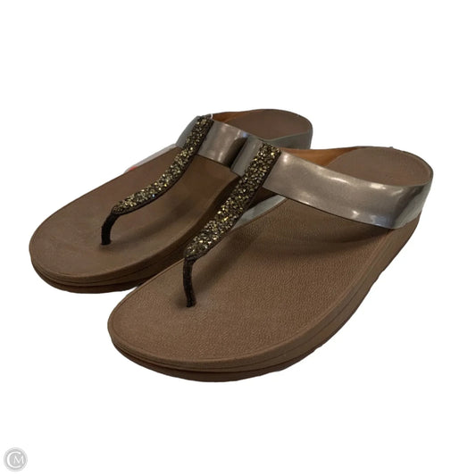 Sandals Flats By Fitflop In Brown, Size: 11