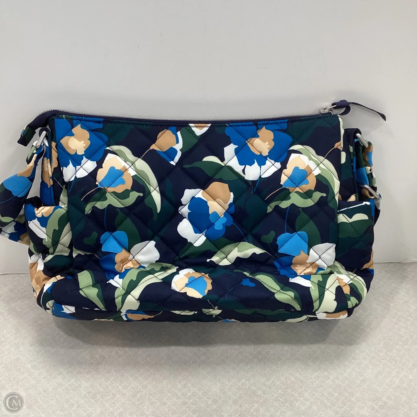 Handbag By Vera Bradley, Size: Medium