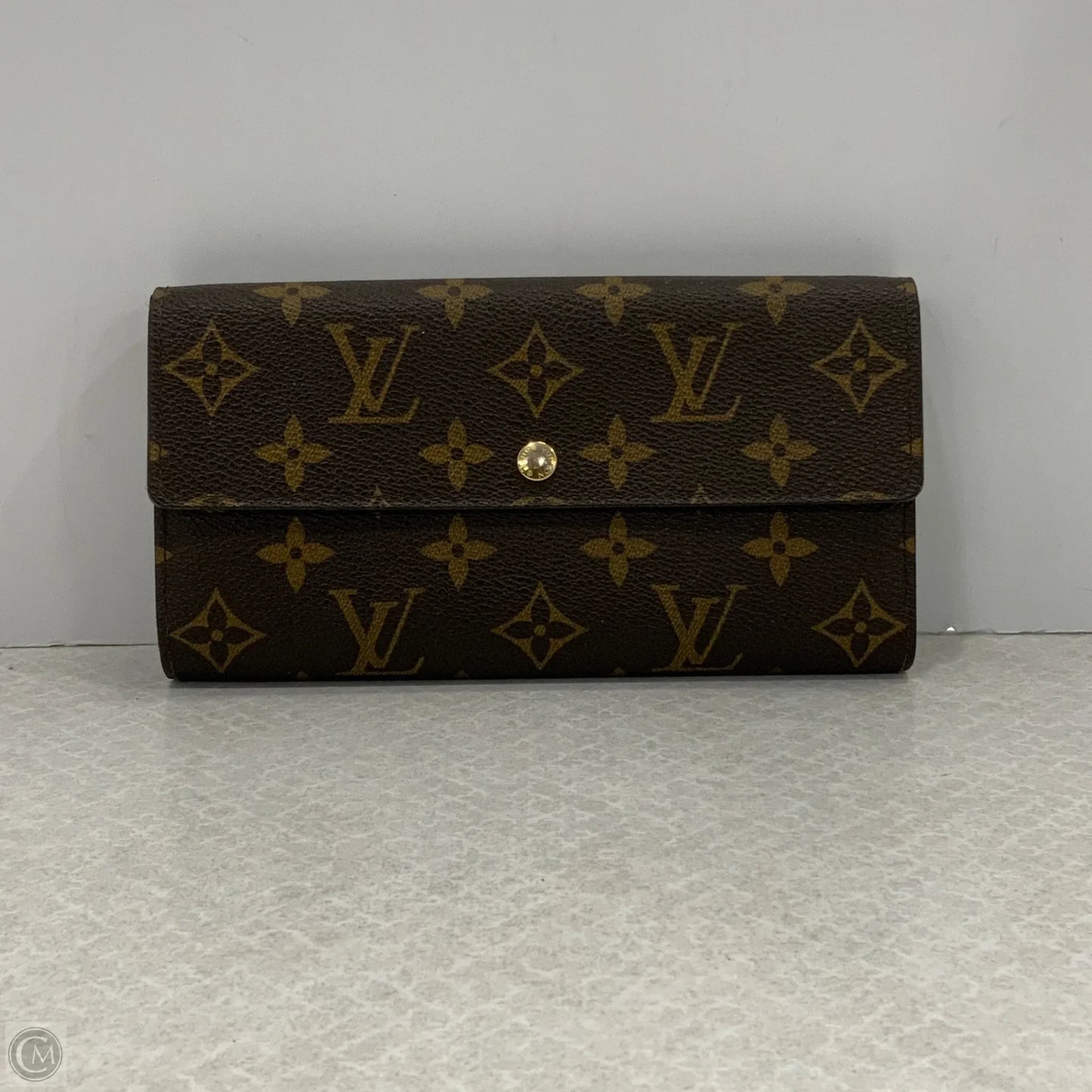 Wallet Luxury Designer By Louis Vuitton, Size: Medium