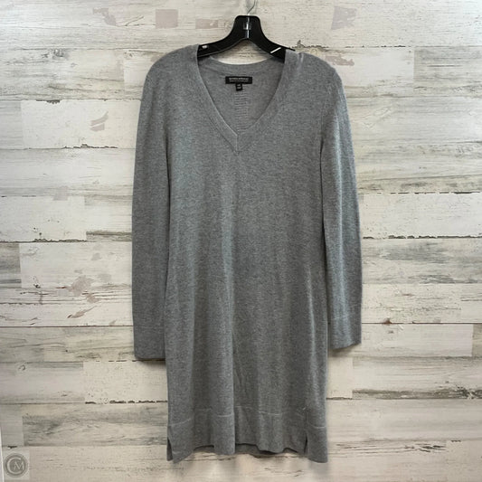Dress Sweater By Banana Republic In Grey, Size: Xs