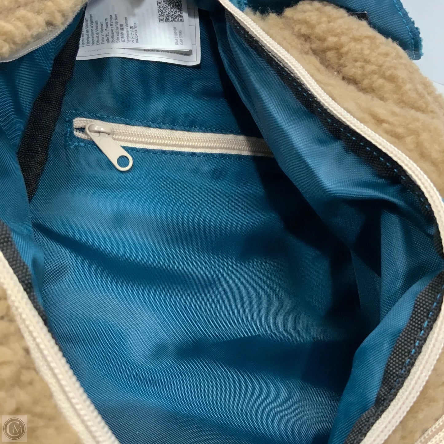 Backpack By Kavu, Size: Medium