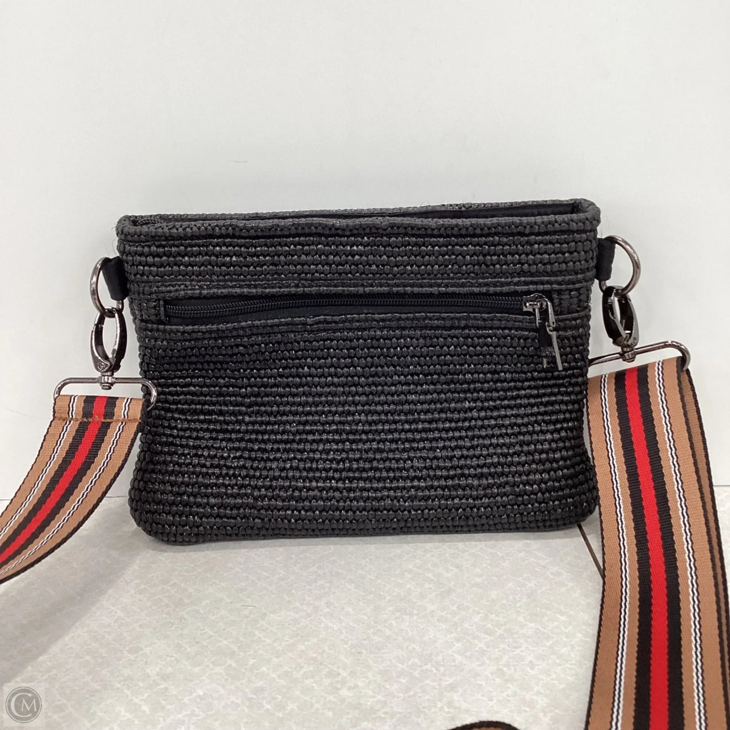 Crossbody By Think Royln, Size: Small