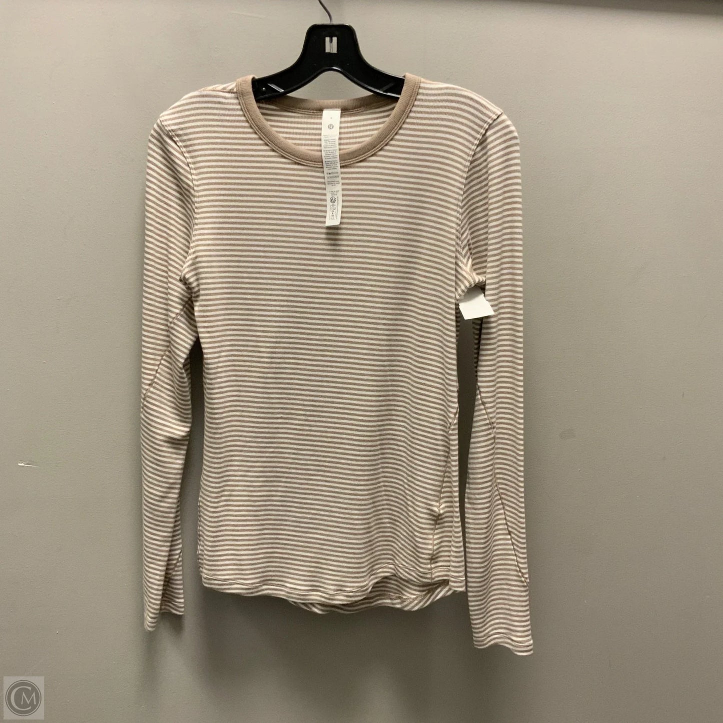 Athletic Top Long Sleeve Crewneck By Lululemon In Brown, Size: M