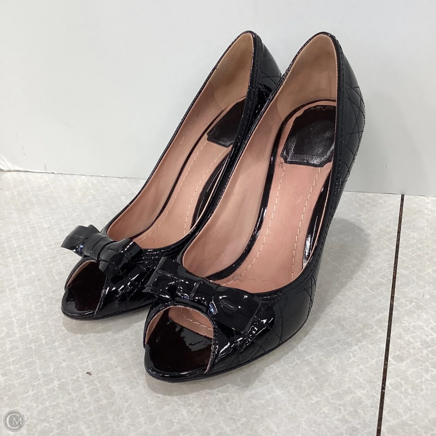 Shoes Luxury Designer By Dior In Black, Size: 6.5