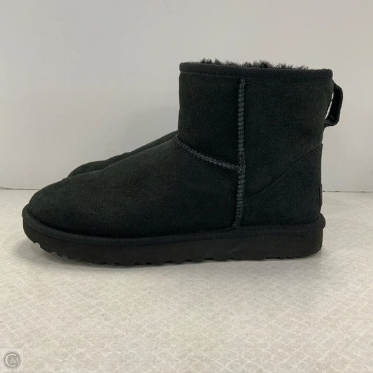 Boots Ankle Flats By Ugg In Black, Size: 9