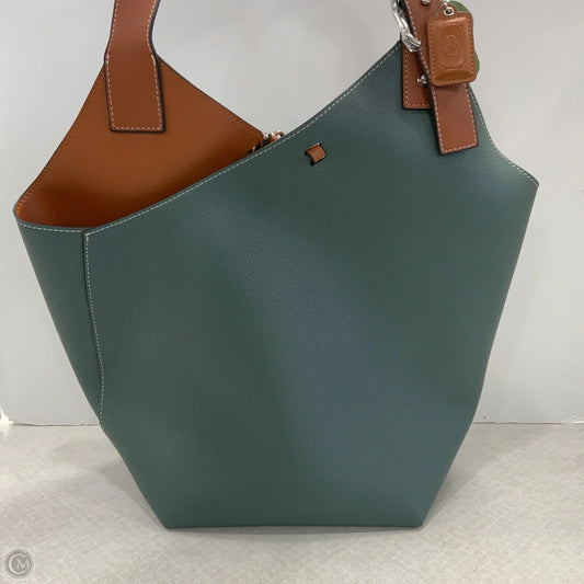 Handbag By Cmc, Size: Medium