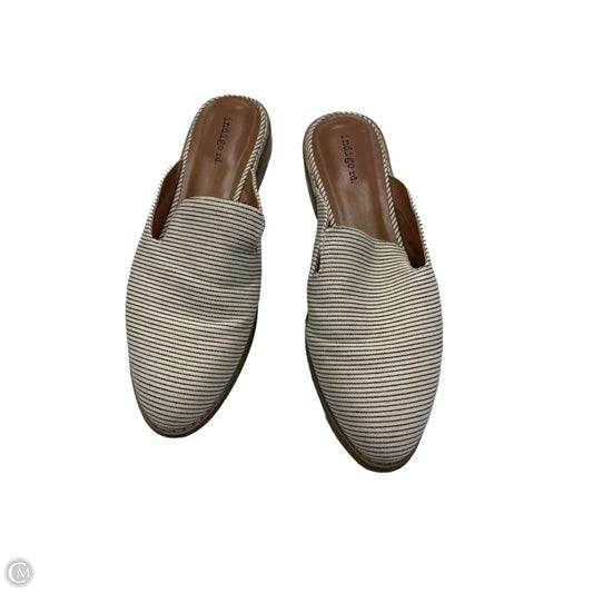 Shoes Flats By Indigo Rd In Cream, Size: 9