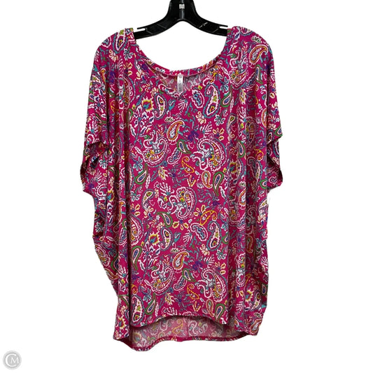 Top Short Sleeve By Dear Scarlett In Pink, Size: 2x