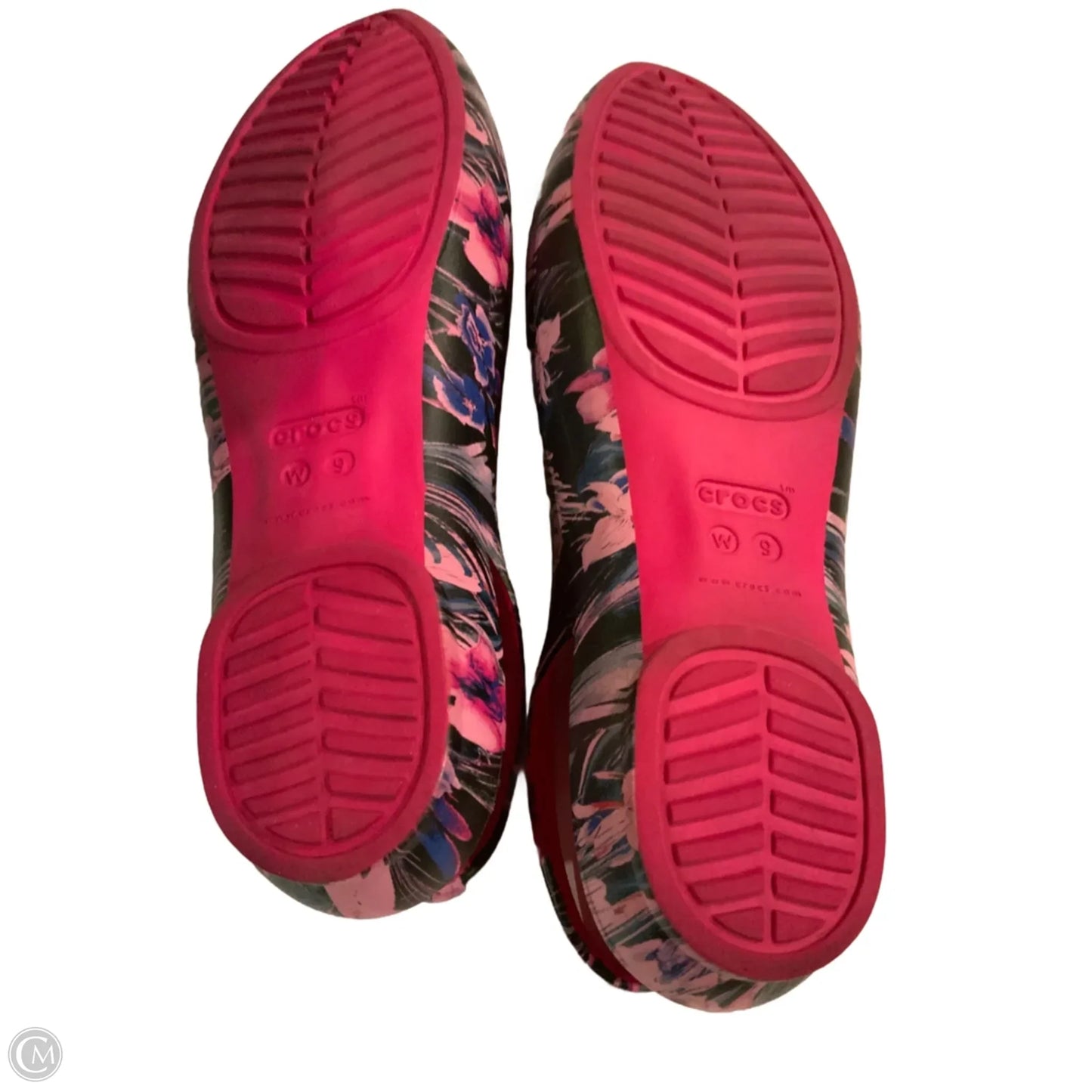 Shoes Flats By Crocs In Black, Size: 9