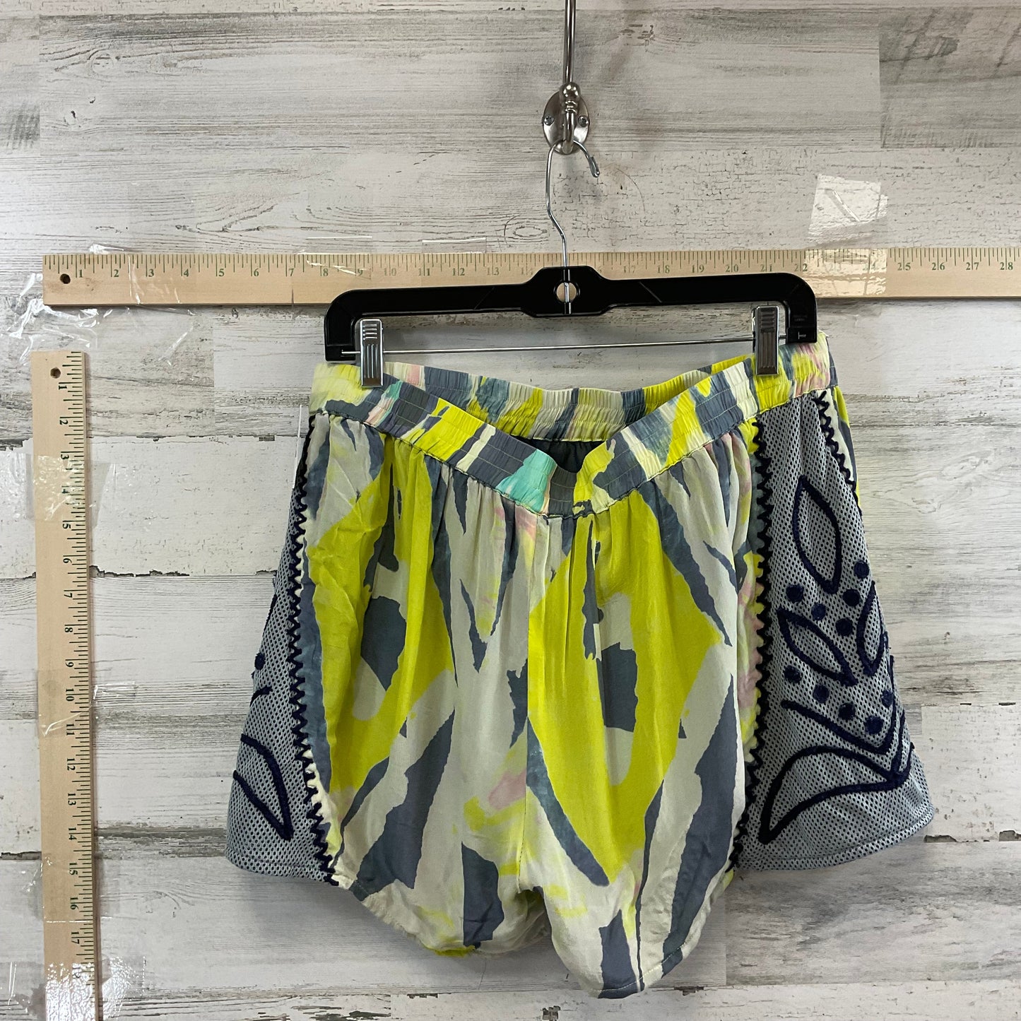 Yellow Shorts Anthropologie, Size L