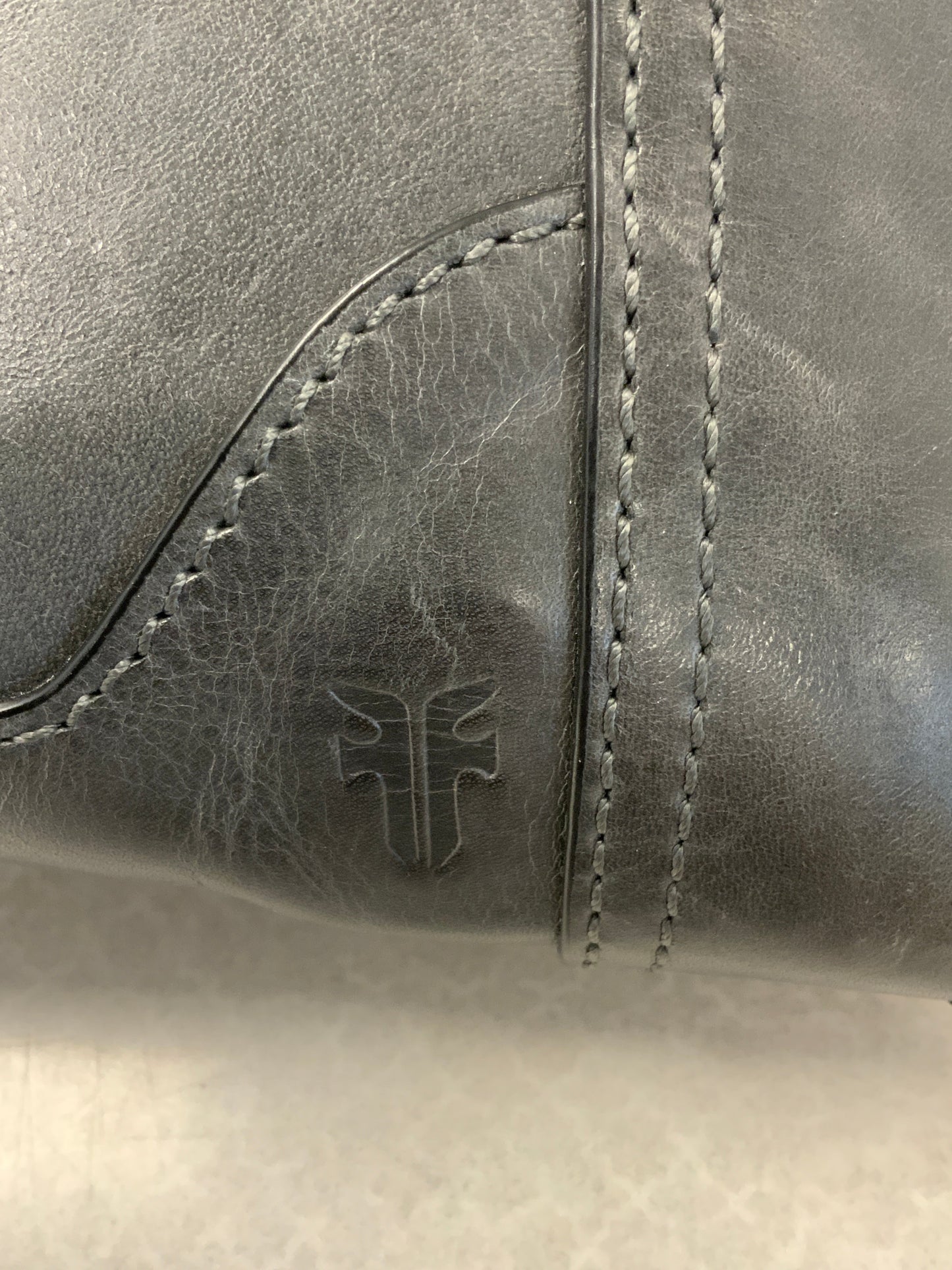 Crossbody Leather Frye, Size Medium