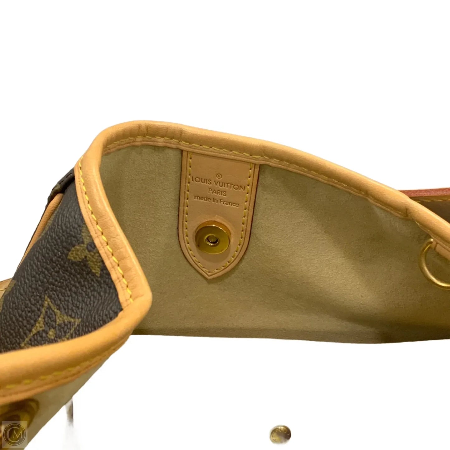 Handbag Luxury Designer By Louis Vuitton, Size: Large