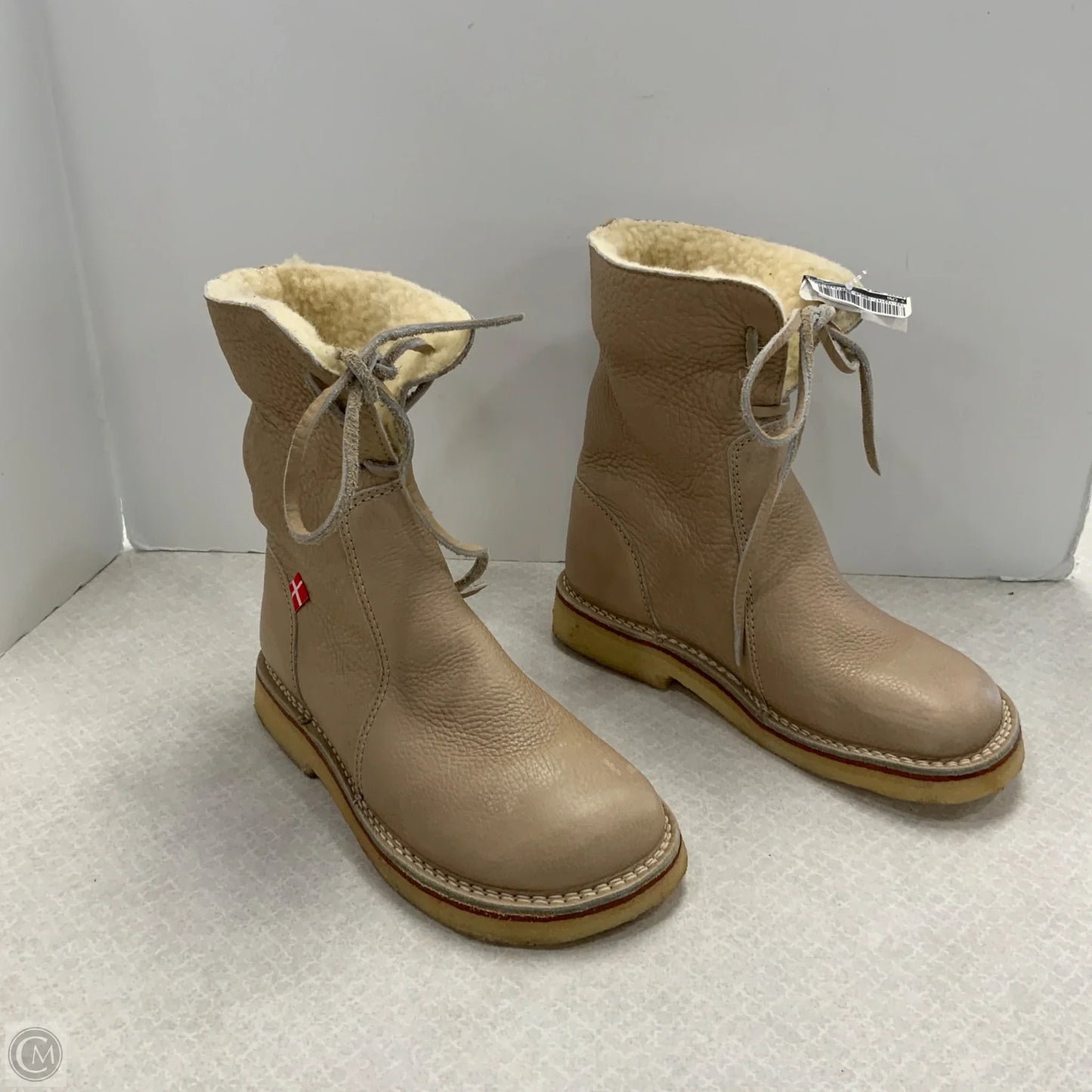 Boots Ankle Flats By DUCK FEET In Brown, Size: 7.5