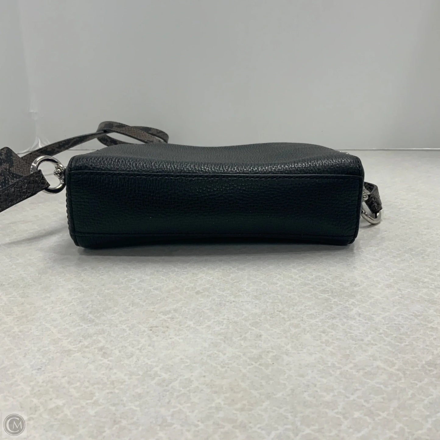 Crossbody Luxury Designer By Marc Jacobs, Size: Medium