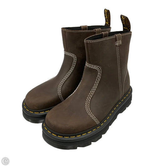 Boots Ankle Flats By Dr Martens In Brown, Size: 7