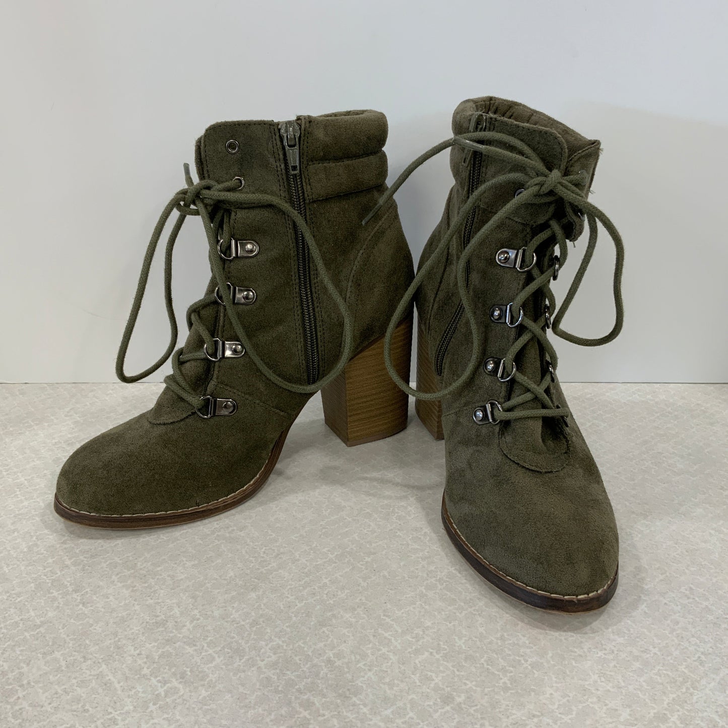 Boots Ankle Heels By Candies In Green, Size: 8.5