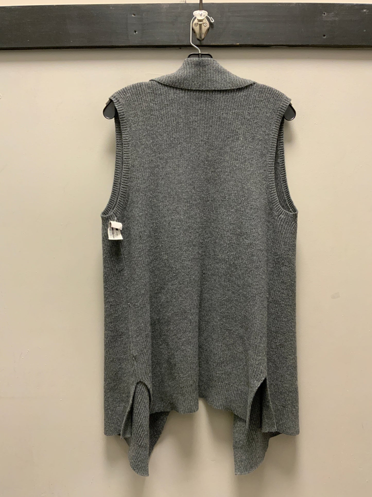 Vest Sweater By Lands End In Grey, Size: Medium