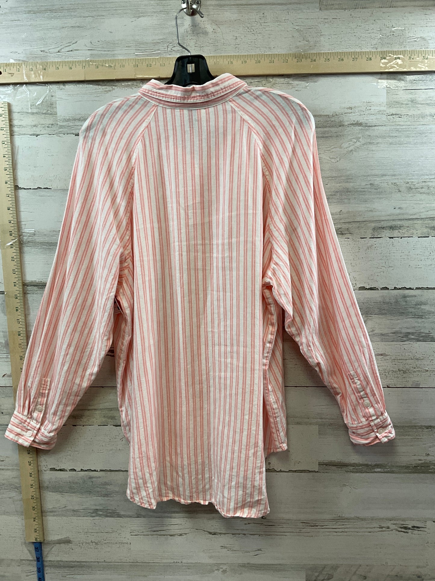 Blouse Long Sleeve By Universal Thread  Size: L