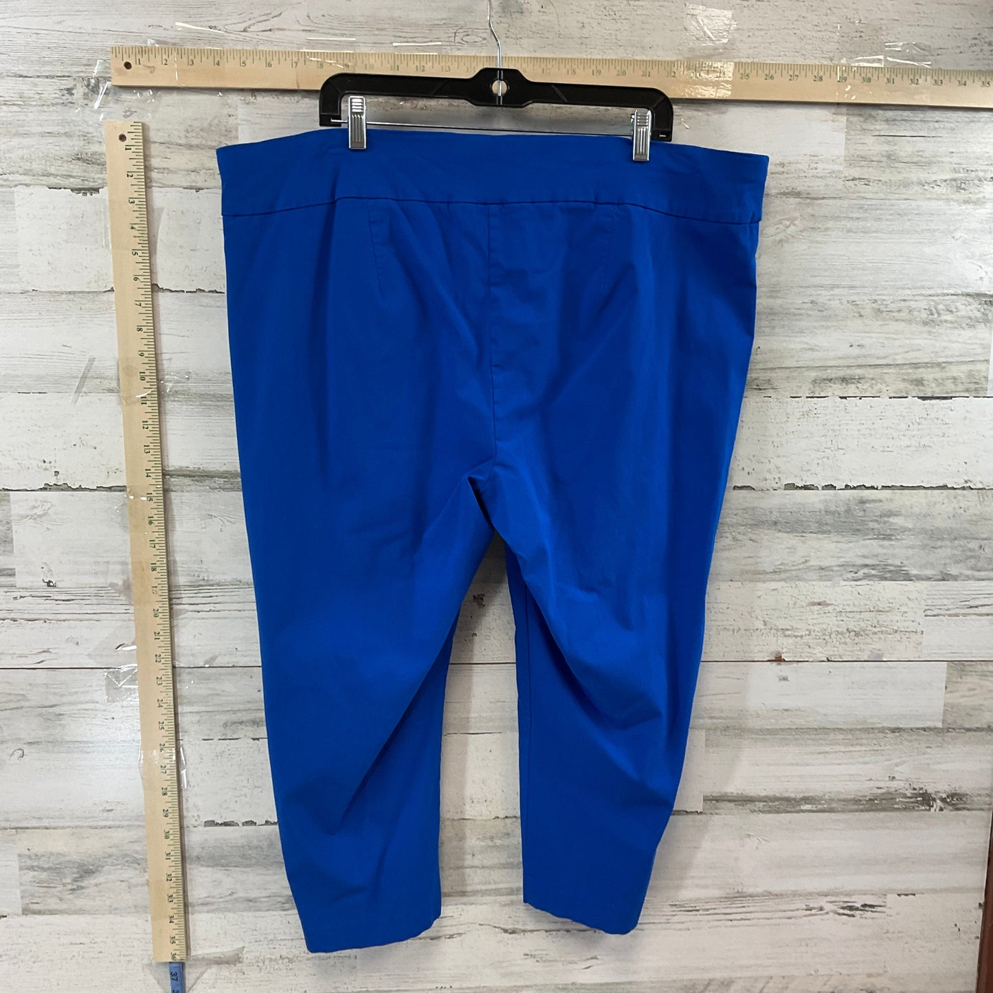 Capris By Alfani  Size: 24