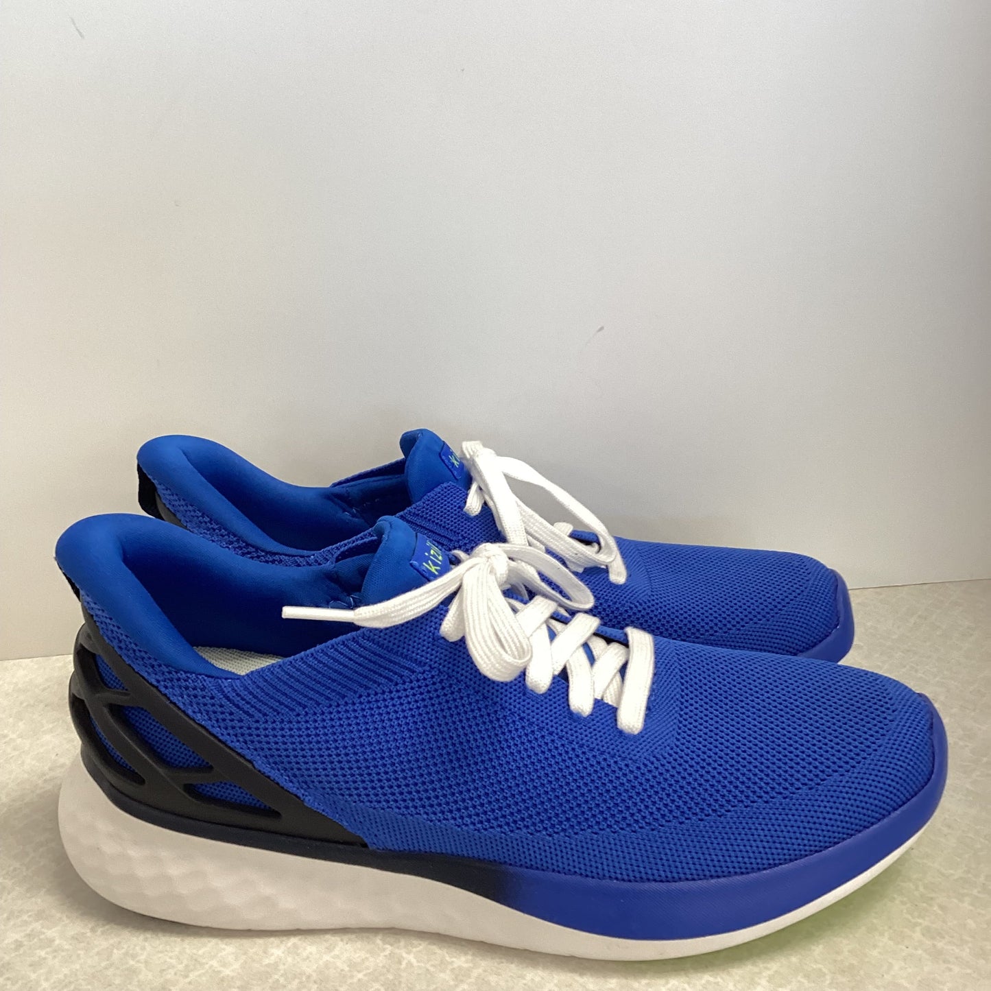 Blue Shoes Athletic Kizik , Size 9.5