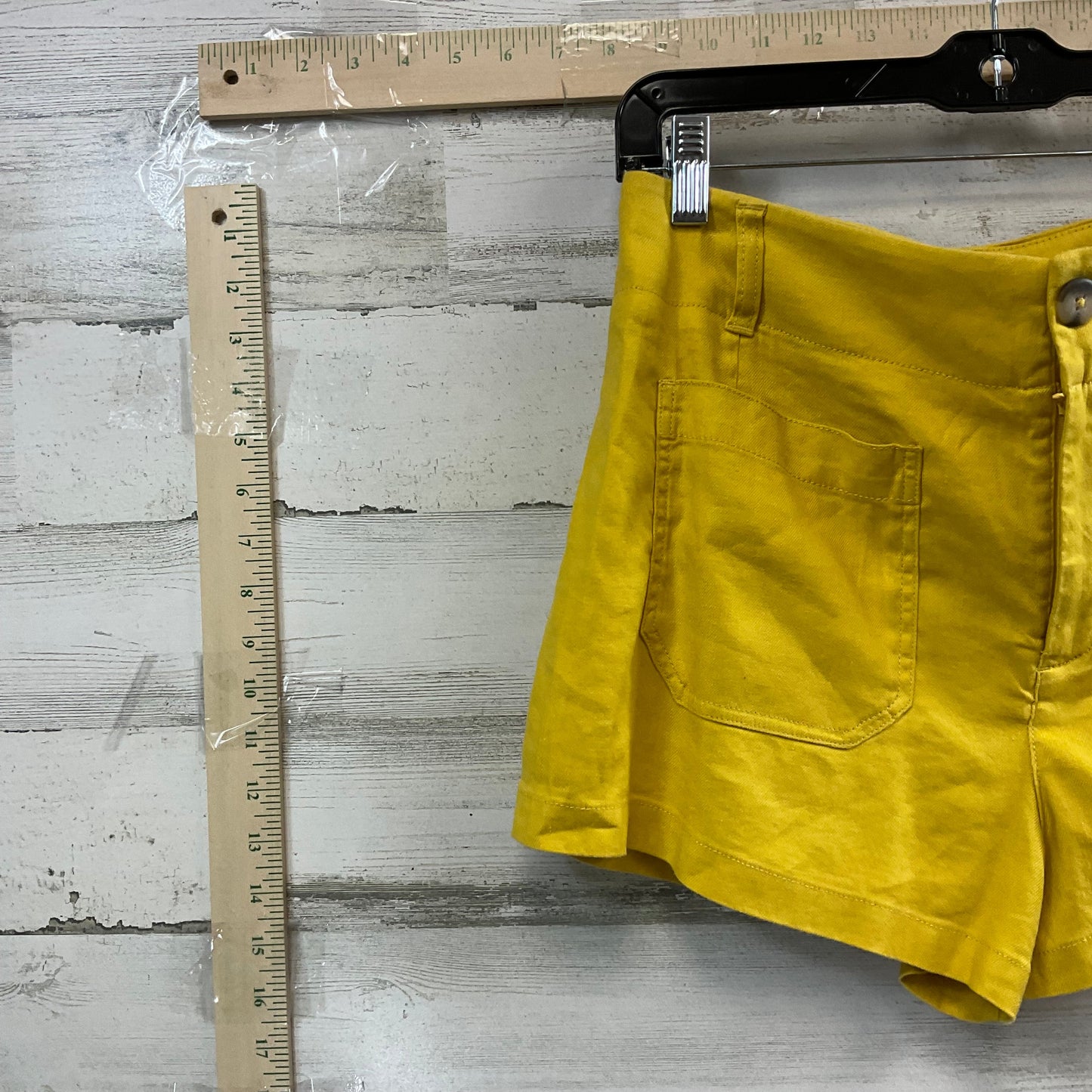 Yellow Shorts Maeve, Size 8