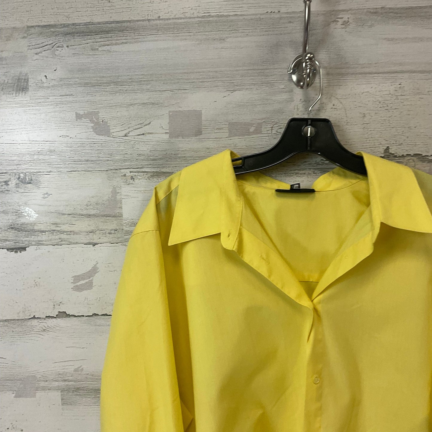 Blouse Long Sleeve By Foxcroft In Yellow, Size: 3x