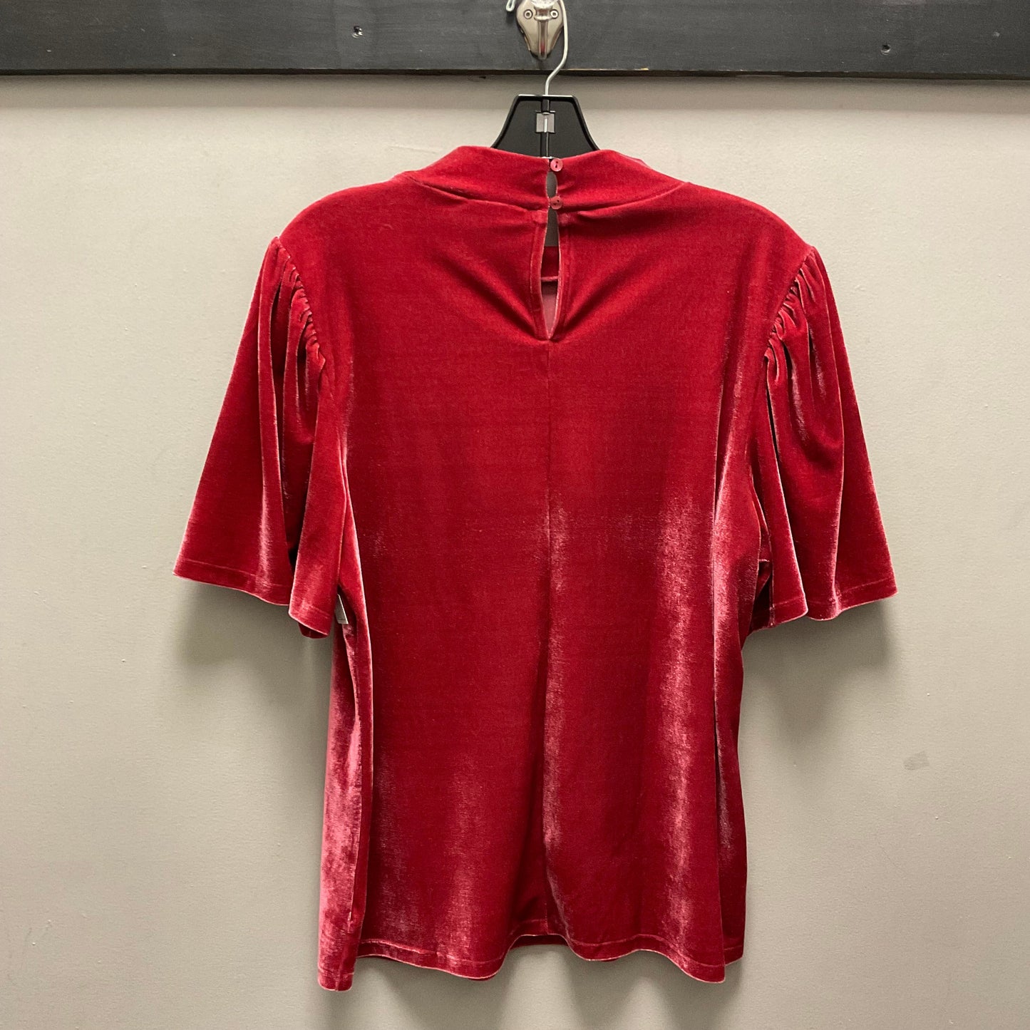 Top Short Sleeve By Ann Taylor In Red, Size: L