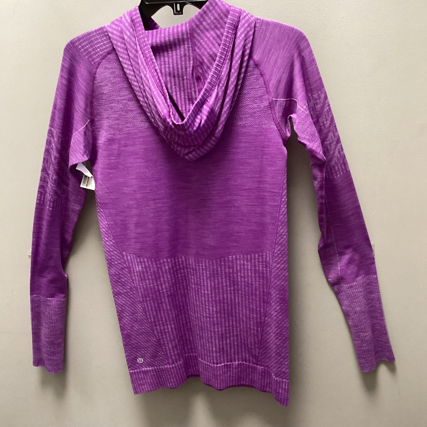 Athletic Top Long Sleeve Collar By Lululemon In Purple, Size: M