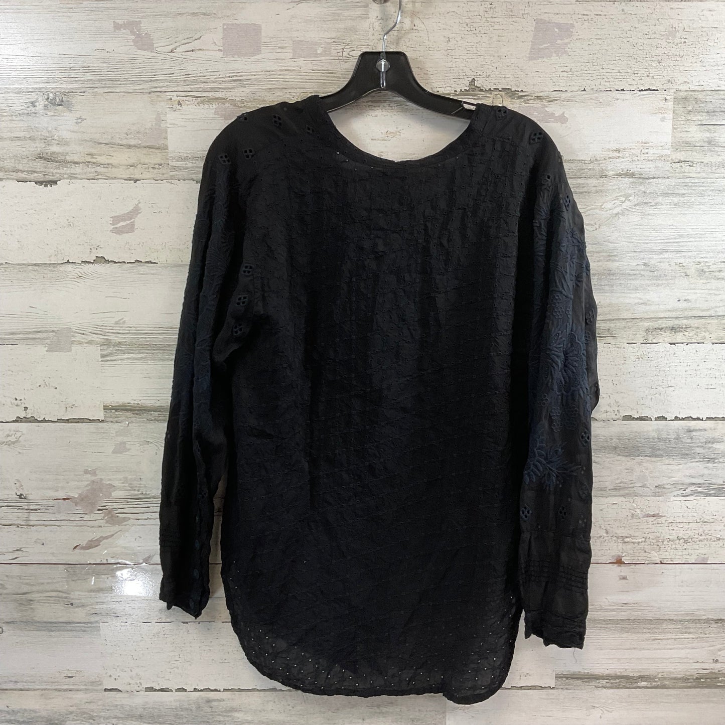 Top Long Sleeve By Johnny Was In Black, Size: L