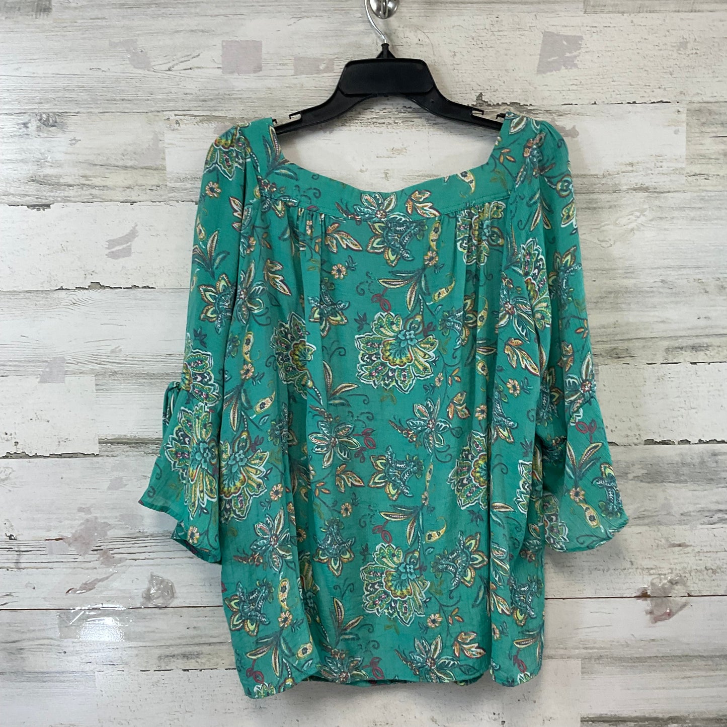 Top Short Sleeve By Zac And Rachel In Green, Size: 1x