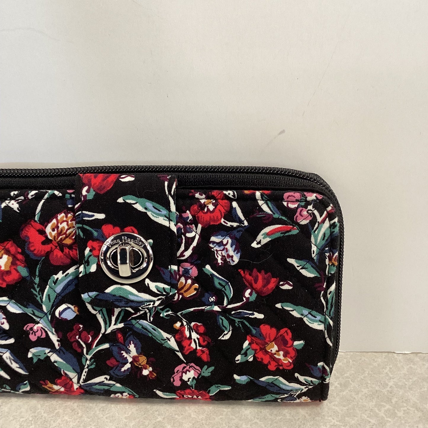 Wallet By Vera Bradley, Size: Medium