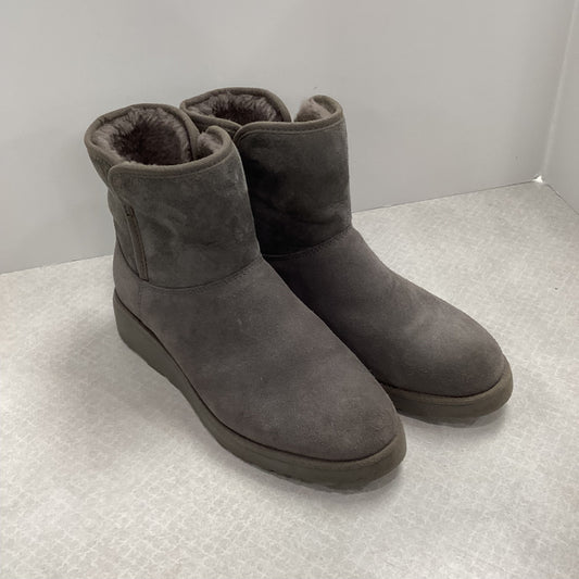 Boots Ankle Flats By Ugg In Grey, Size: 8