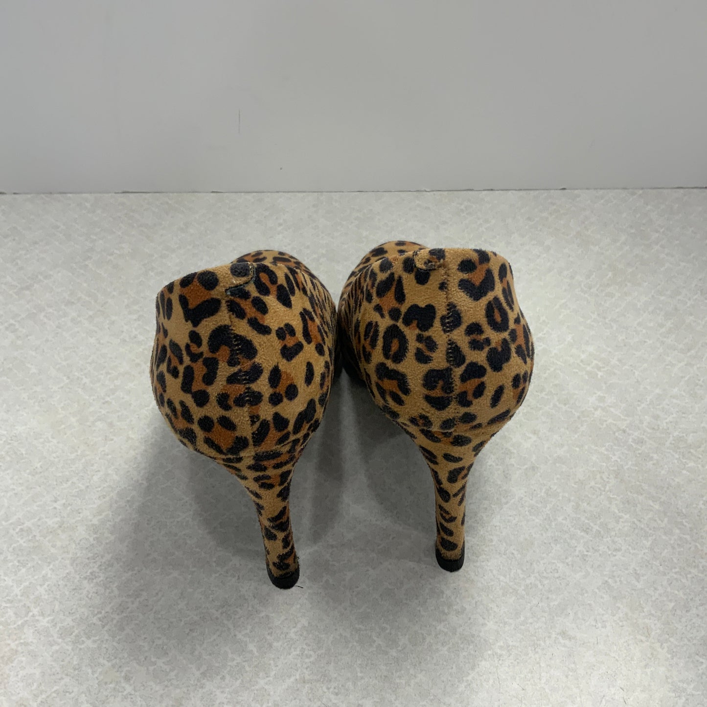 Shoes Heels Kitten By Kelly And Katie In Animal Print, Size: 6.5