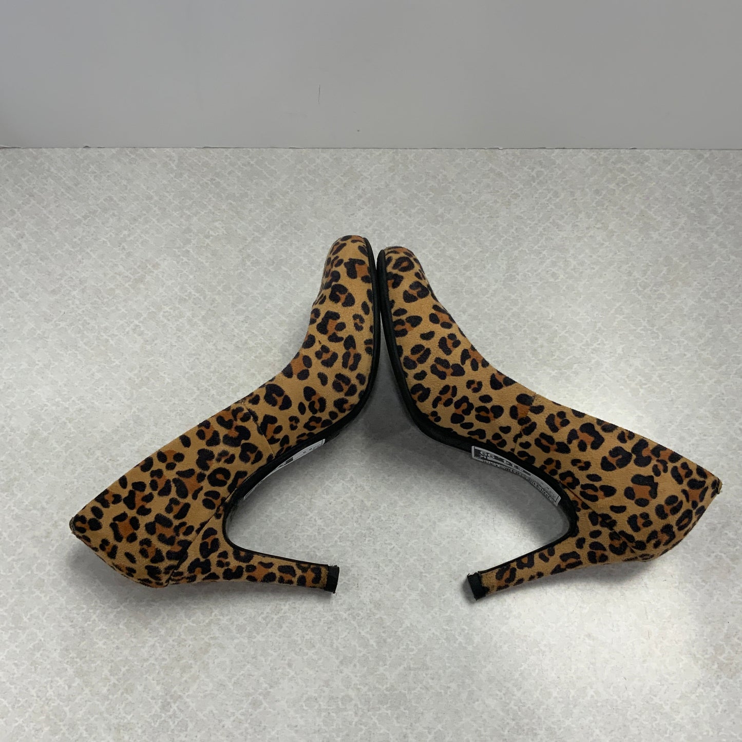 Shoes Heels Kitten By Kelly And Katie In Animal Print, Size: 6.5