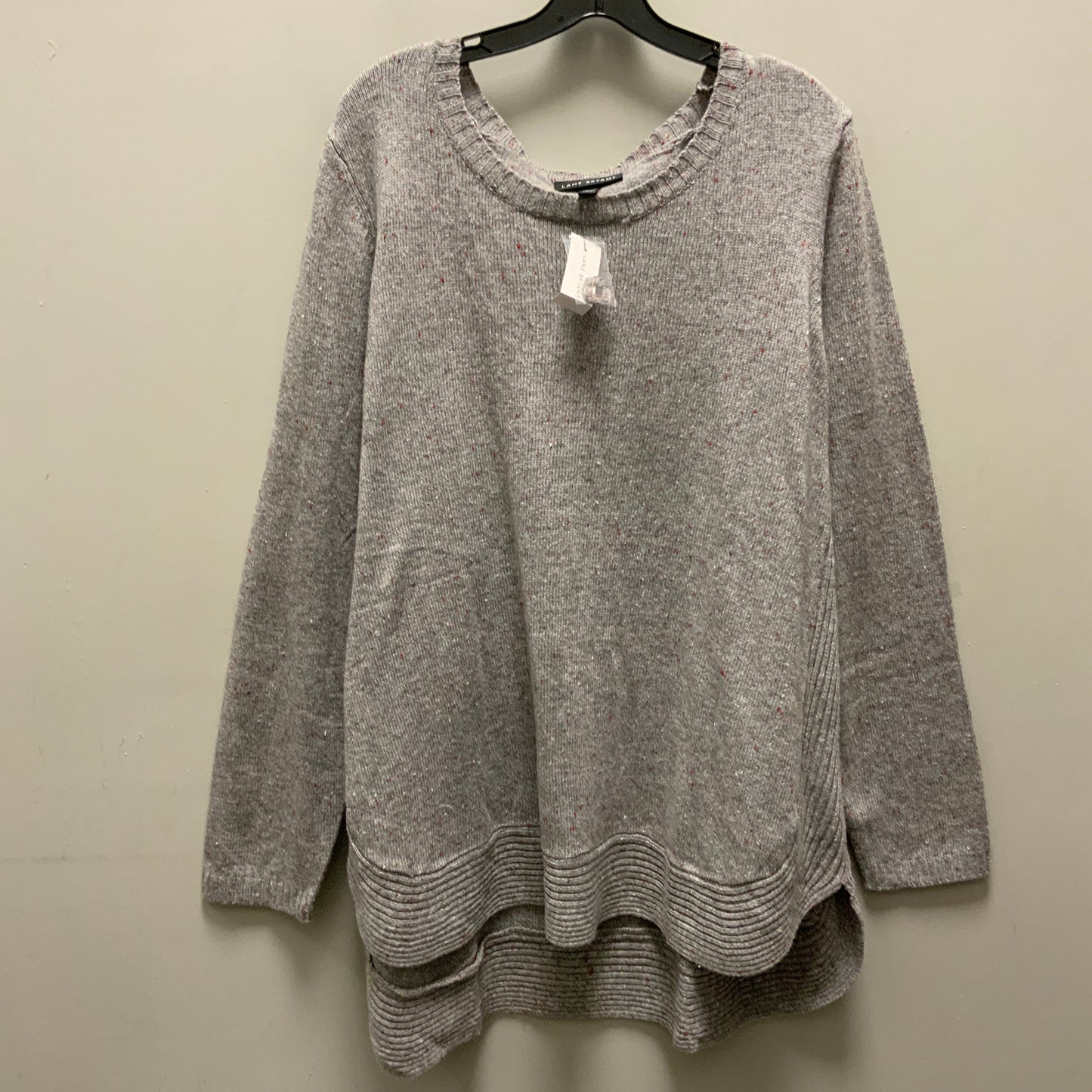 Sweater By Lane Bryant In Grey, Size: 4x