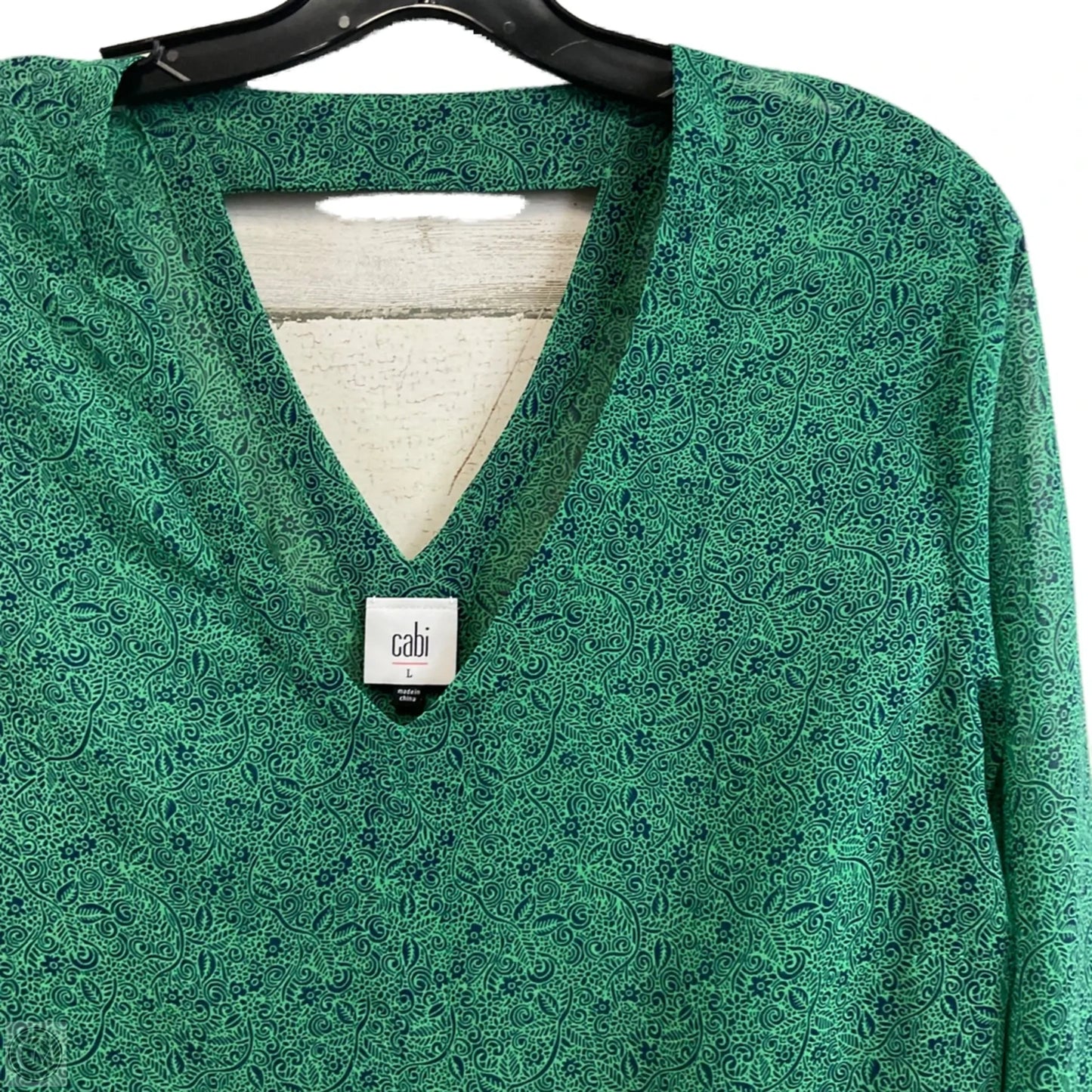 Top Long Sleeve By Cabi In Green, Size: L