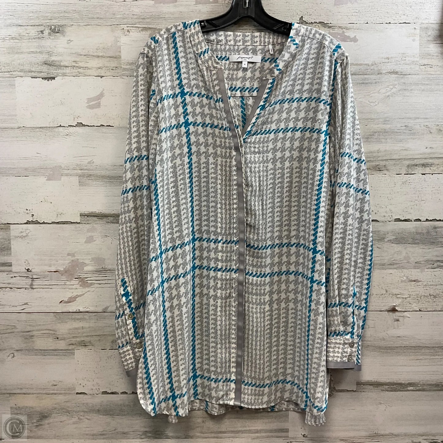 Blouse Long Sleeve By Foxcroft In Grey, Size: Xl