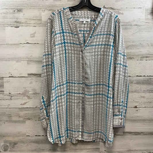 Blouse Long Sleeve By Foxcroft In Grey, Size: Xl