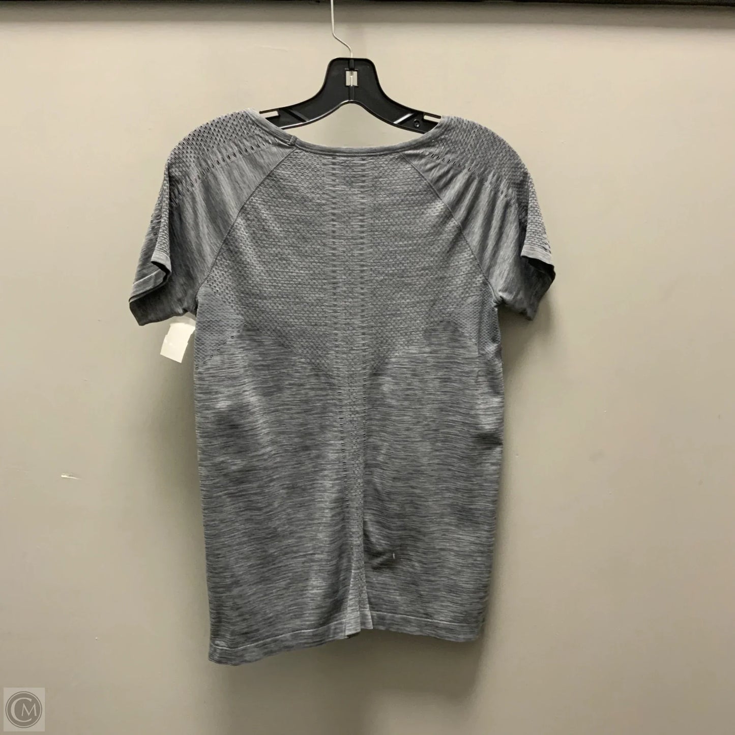 Athletic Top Short Sleeve By Athleta In Grey, Size: M