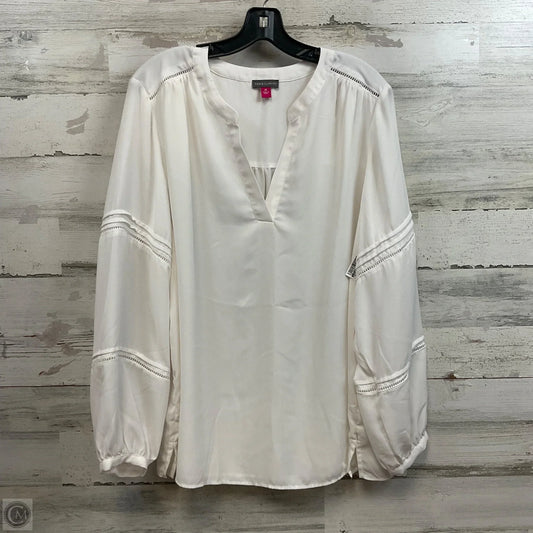 Top Long Sleeve By Vince Camuto In White, Size: 2x